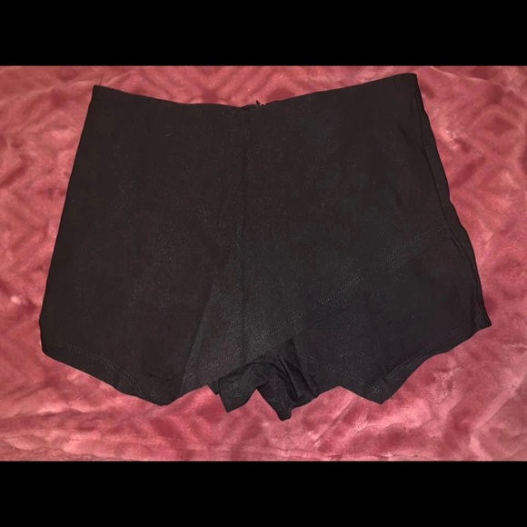 Envelope skirt - Picture 1 of 1